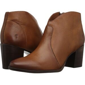 New! Frye Nora Bootie Shootie Nutmeg Brown Leather Size 7